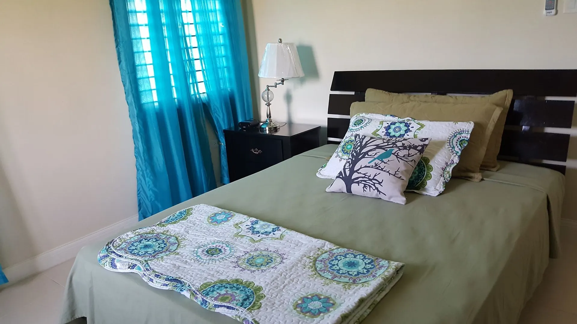 מלון Saint Annʼs Bay Ocho Rios Villa At Coolshade IV